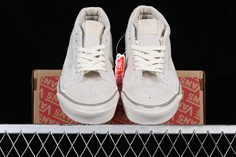 All categories Vans Vans series Vans Mid Vans China NEIGHBORHOOD x Vans Sk8-Mid joint series milk tea China casual sneakers VN0A3WM3APL